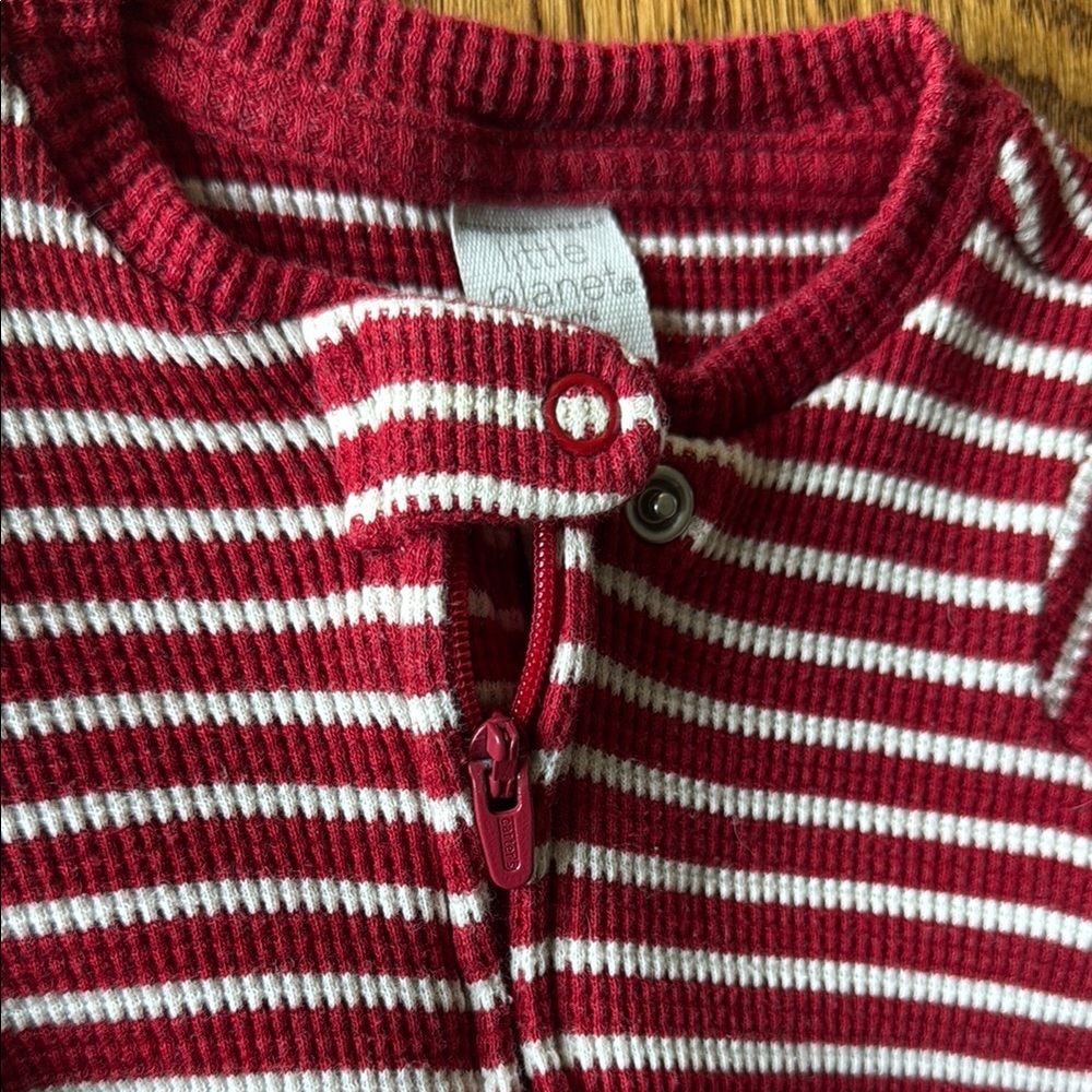 •SOLD•  Organic Cotton Red and White Stripped Zip Up one piece (3mo)